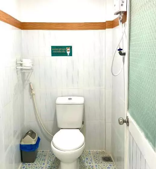 هتل Hy Guesthouse Phu Quoc   Nhà Hy Vivu Bên Vườn