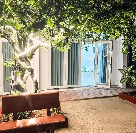 هتل Hy Guesthouse Phu Quoc   Nhà Hy Vivu Bên Vườn