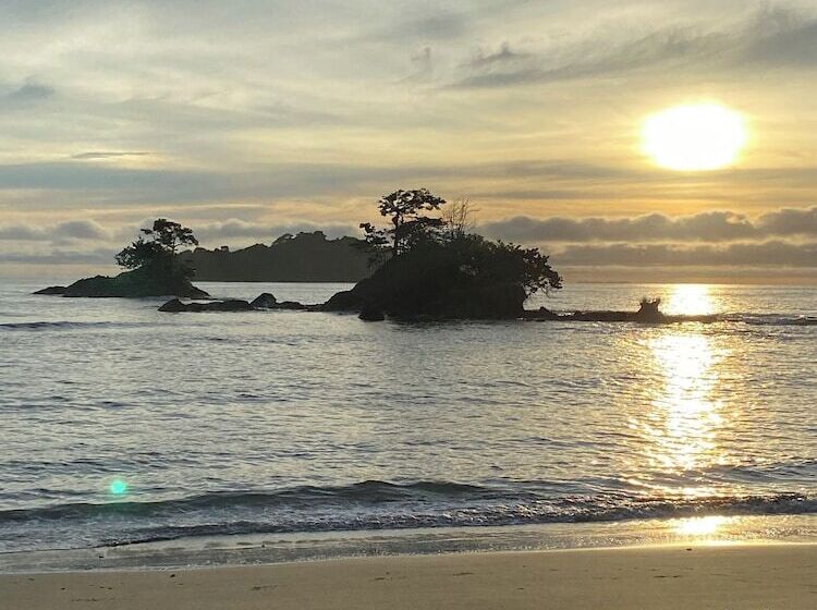 Hotel Las Rocas Village Eco