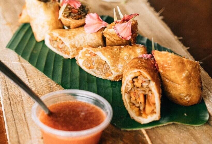 هتل Mellow Resort