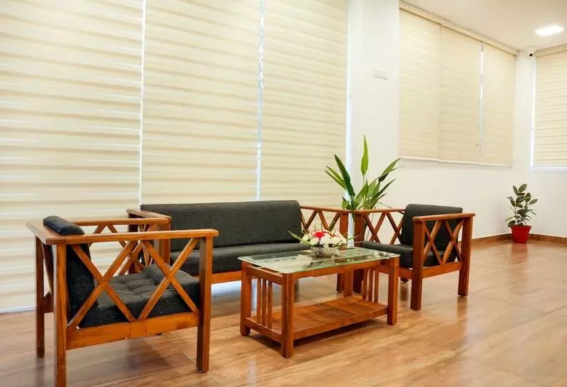 Hotelli Misty Range Resorts