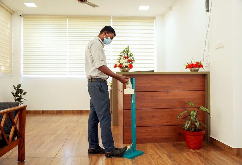 酒店 Misty Range Resorts