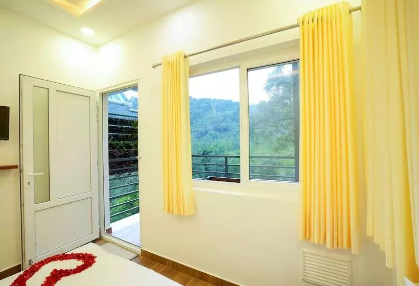Hotelli Misty Range Resorts