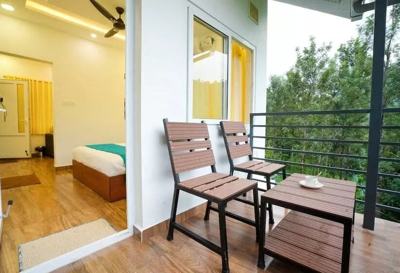 Hotelli Misty Range Resorts