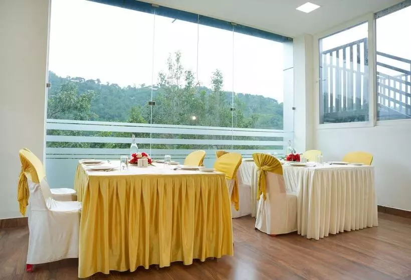 Hotelli Misty Range Resorts