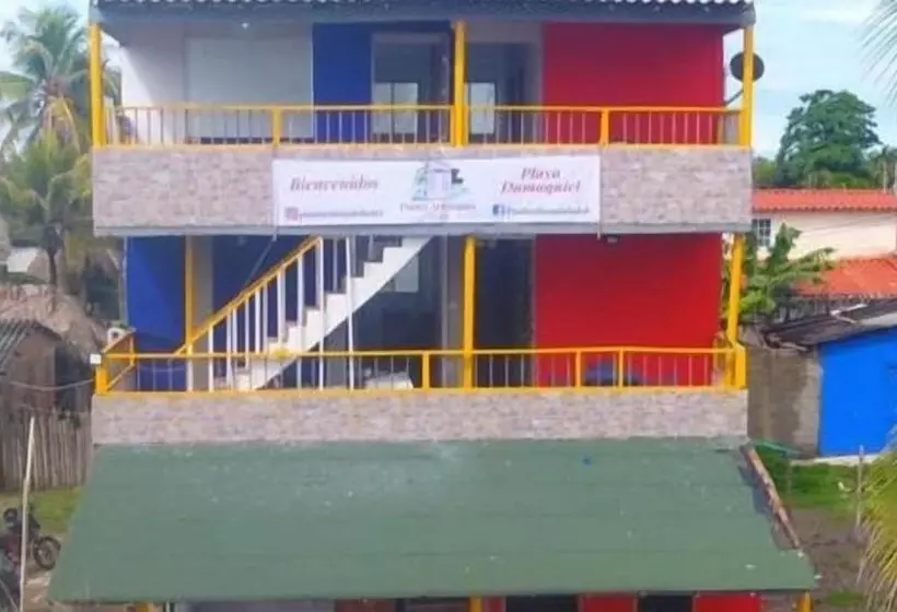 ホテル Punta Antioquia