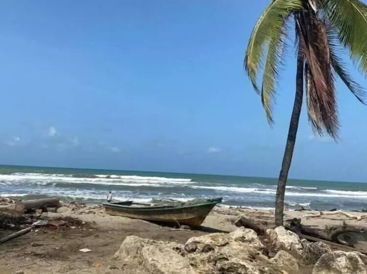 ホテル Punta Antioquia