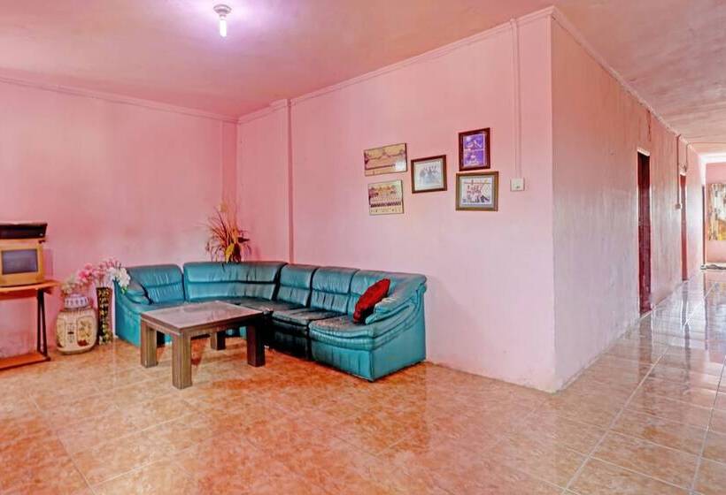 בית מלון כפרי Spot On Toyo Homestay Syariah