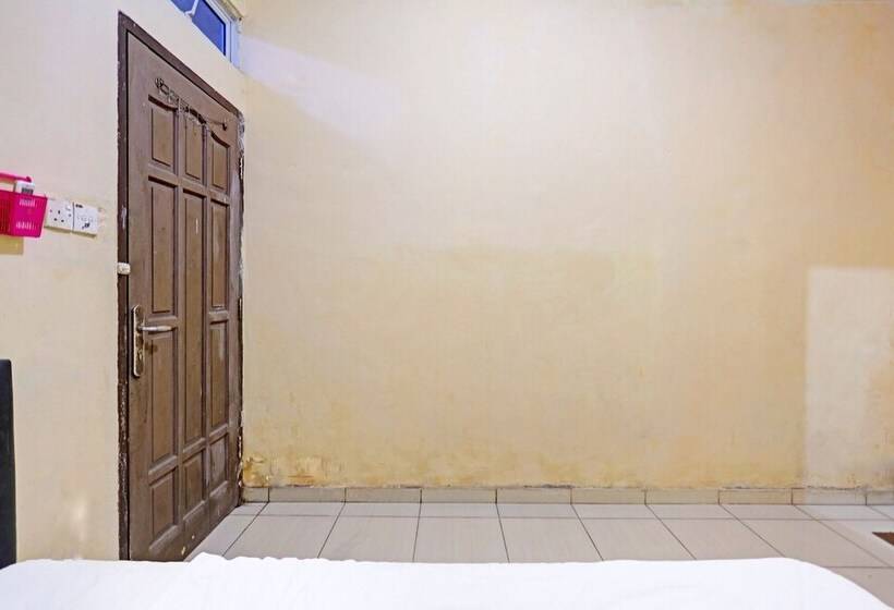 בית מלון כפרי Spot On Toyo Homestay Syariah