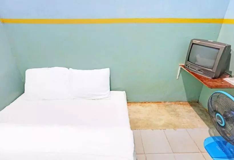 هتل Spot On Toyo Homestay Syariah