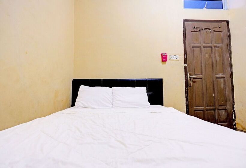 هتل Spot On Toyo Homestay Syariah