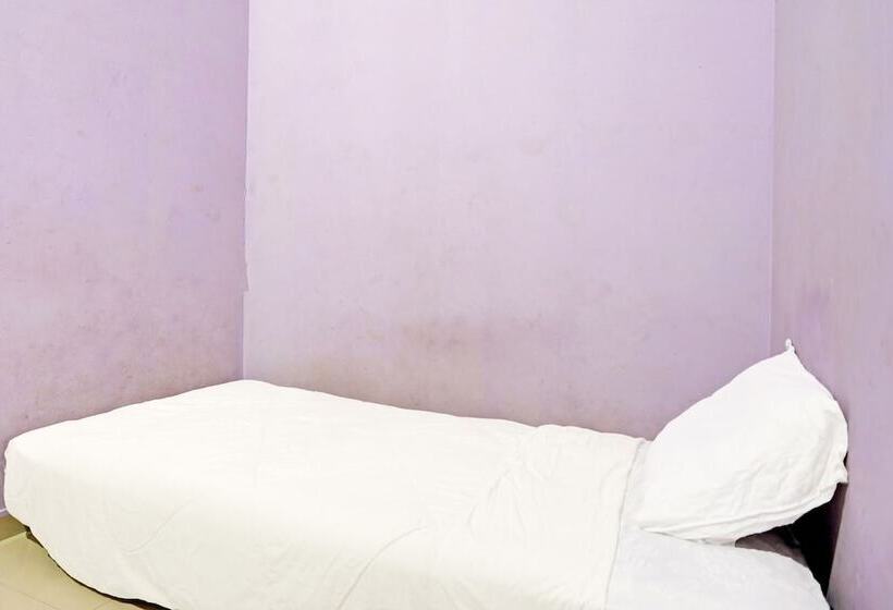 בית מלון כפרי Spot On Toyo Homestay Syariah