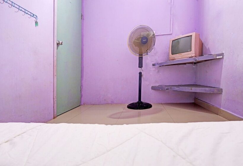 בית מלון כפרי Spot On Toyo Homestay Syariah