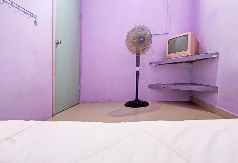 هتل Spot On Toyo Homestay Syariah