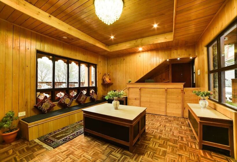 Hotel Summit Panghen Metok