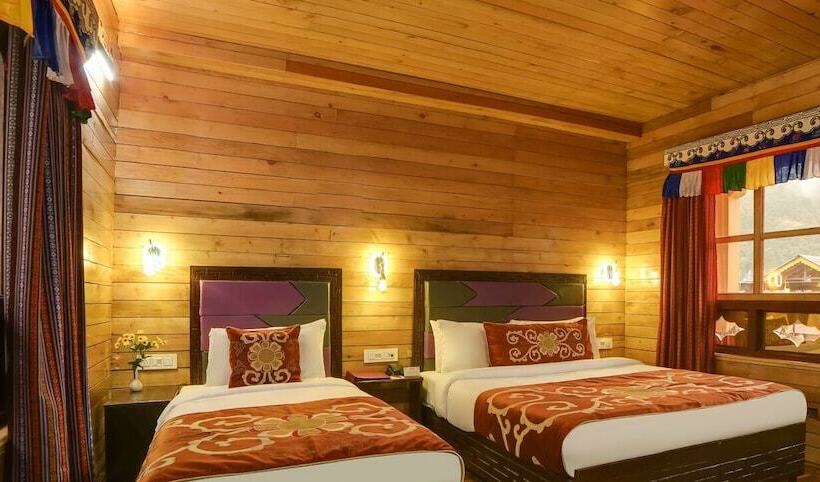 Hotel Summit Panghen Metok