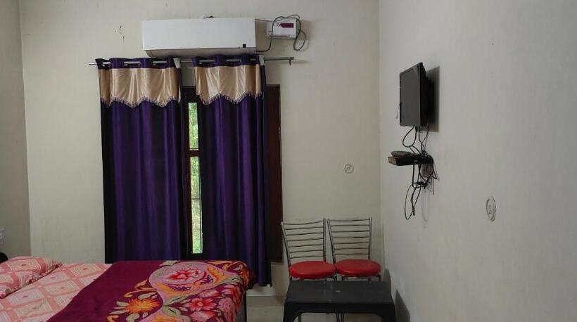 Jagan Hotel And Restaurant