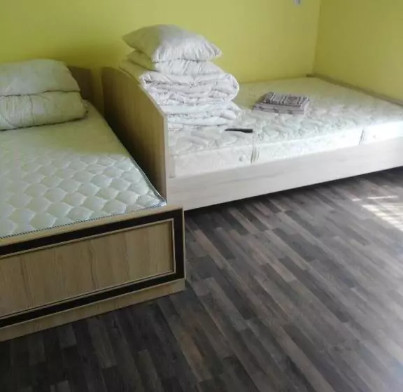 Majatalo гiрська роса