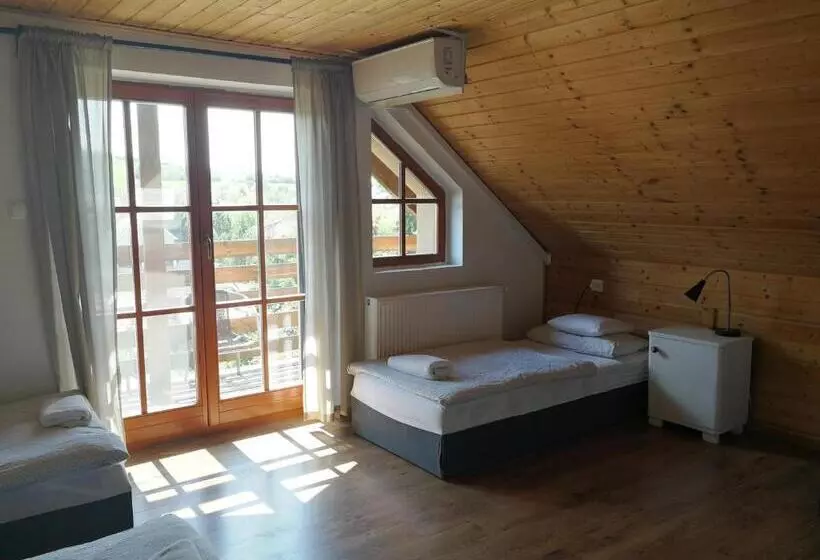 ペンション Manoka Guest House