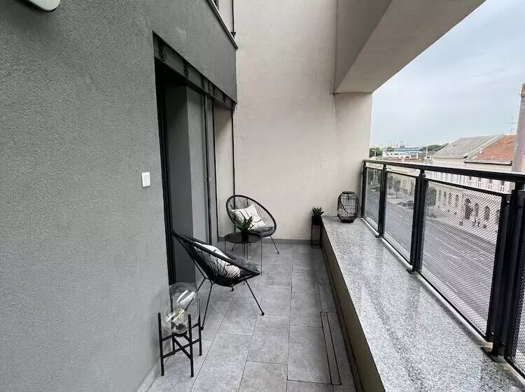 Avand Apartments Debrecen