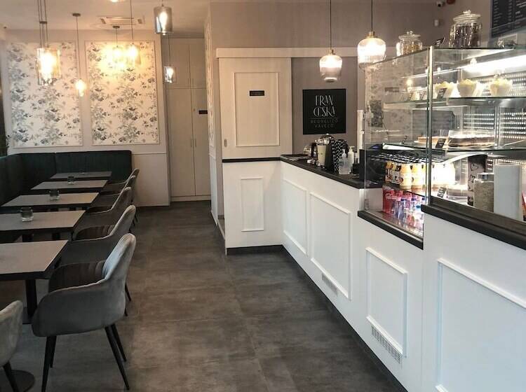 Avand Apartments Debrecen