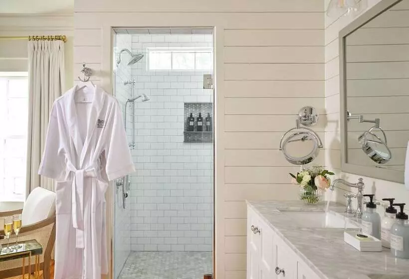 ベッドアンドブレックファースト May River Manor