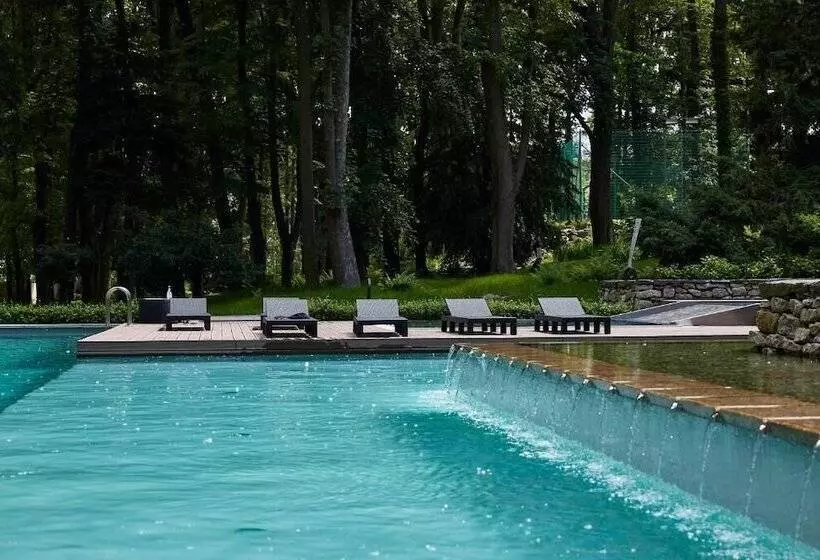 Aamiaismajoitus (B&B) Separé V Zahradě