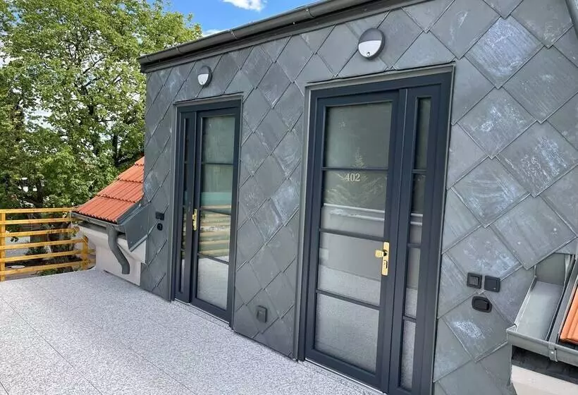 Aamiaismajoitus (B&B) Separé V Zahradě