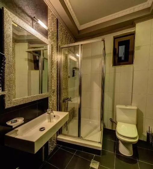 Chateau Rond Boutique Hotel & Spa