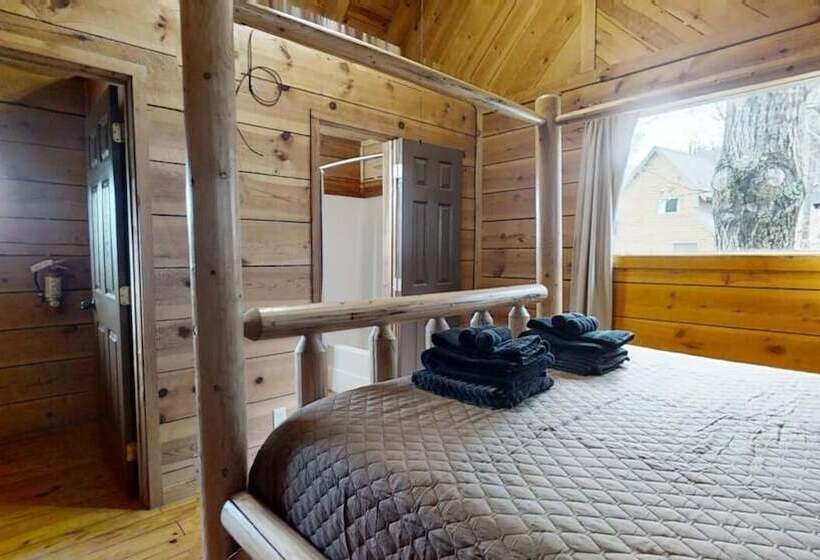 Evie S Mountain Castle