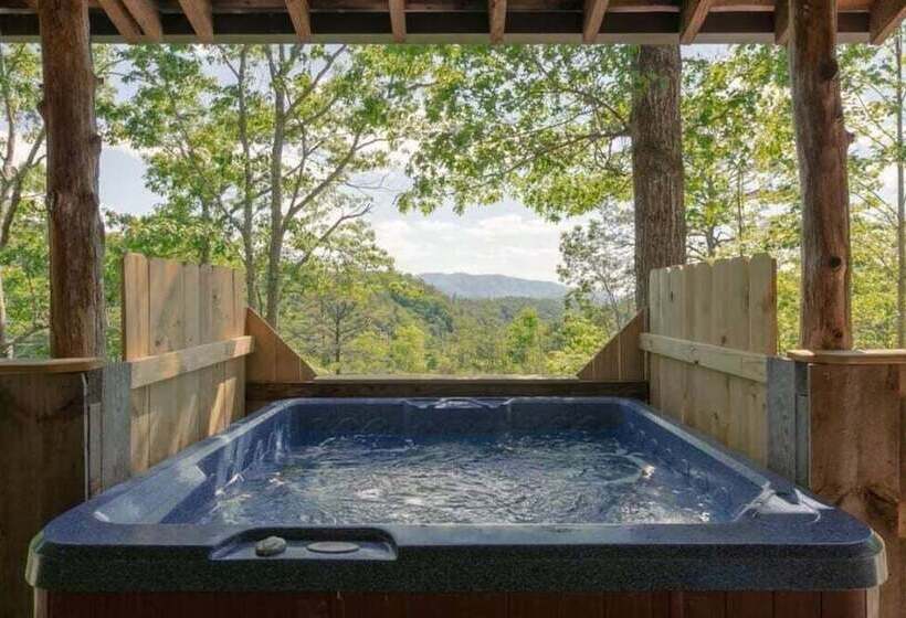 Evie S Mountain Castle