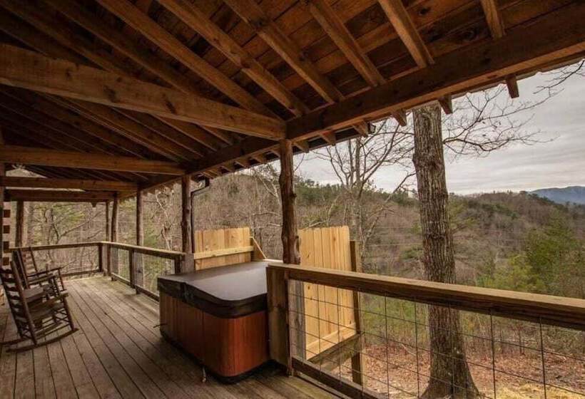 Evie S Mountain Castle