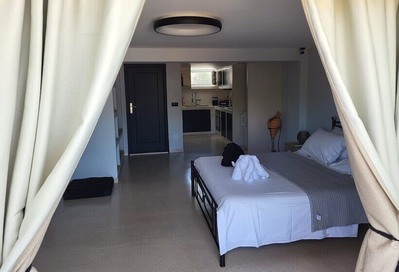 فندق فئة نجمة واحدة Black Fig