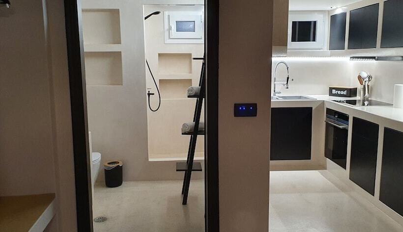 فندق فئة نجمة واحدة Black Fig