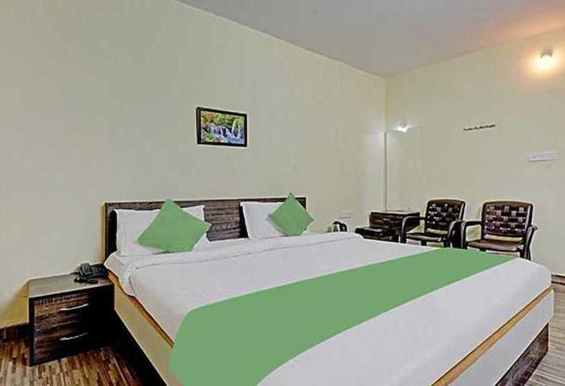 ホテル Abu Residency