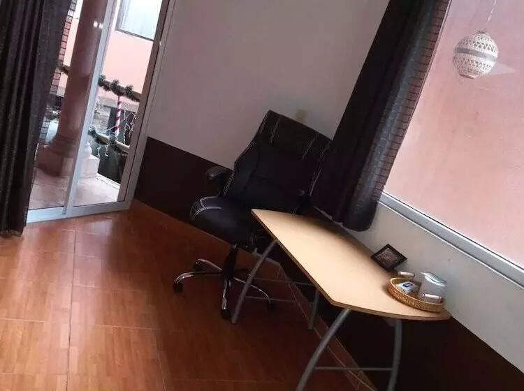 ホテル Alameda Maravatio