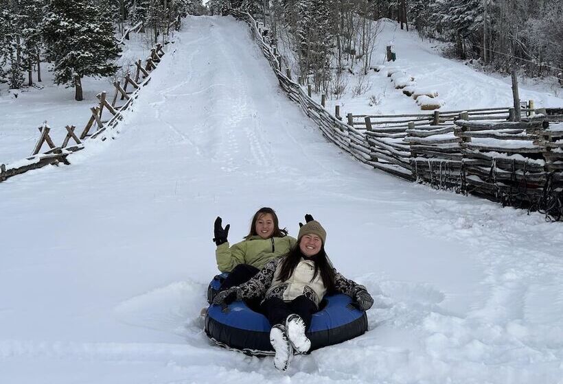 호텔 Beaver Meadows Resort Ranch