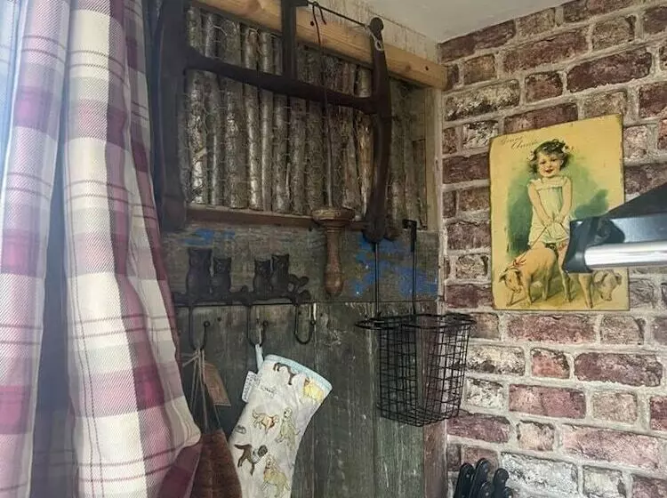 Hotelli Bridie Rose   Hot Tub Extra Charge Exotic Animals