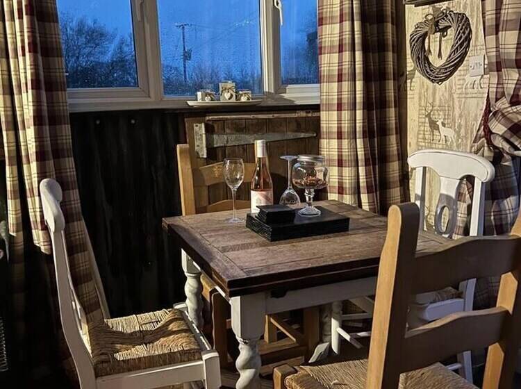 호텔 Bridie Rose   Hot Tub Extra Charge Exotic Animals