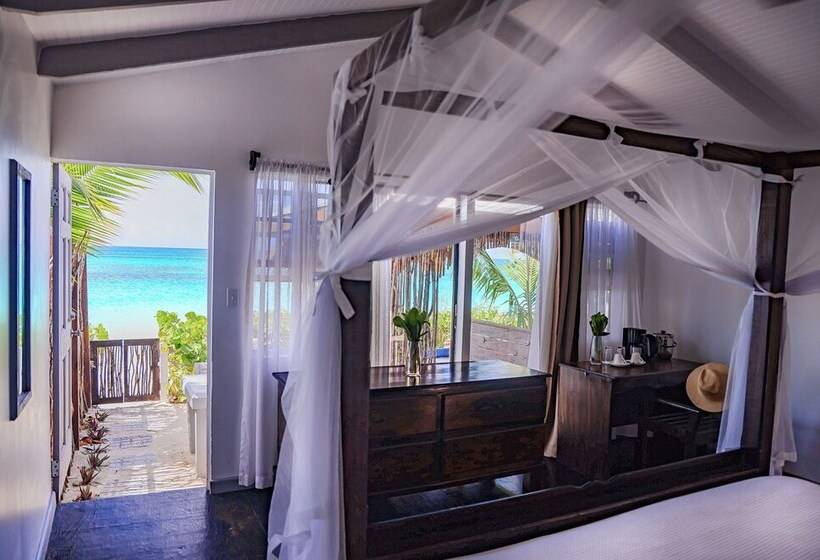 هتل Conch Beach Cabins Rumbus Beach