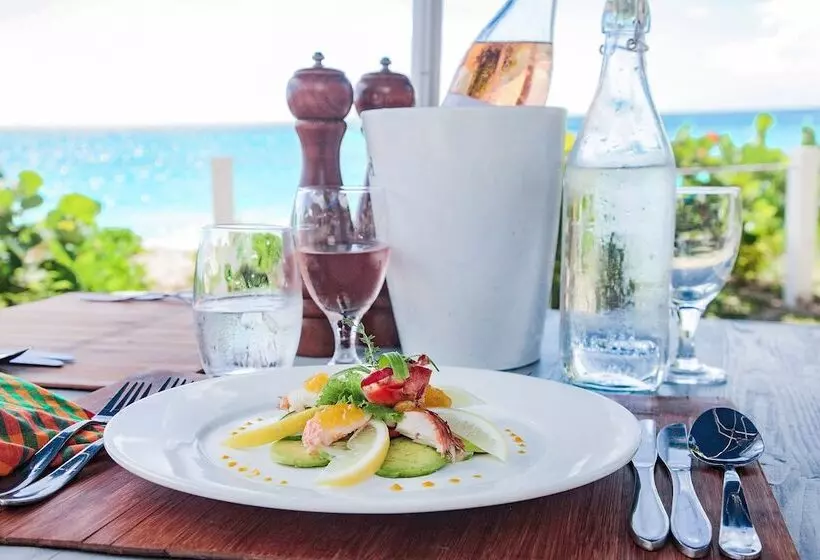 هتل Conch Beach Cabins   Rumbus Beach