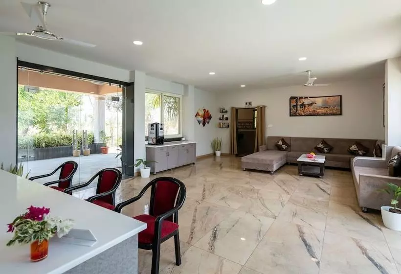 Hotelli Goldmark Resort Churna In Satpura National Park