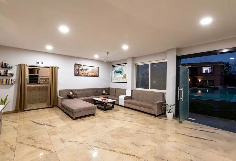 Hotelli Goldmark Resort Churna In Satpura National Park