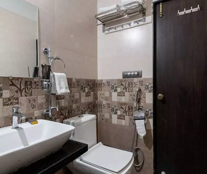 Hotelli Goldmark Resort Churna In Satpura National Park