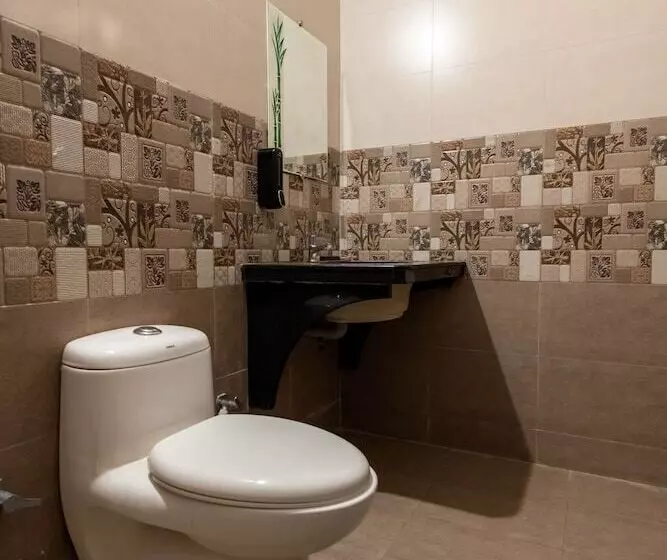 Hotelli Goldmark Resort Churna In Satpura National Park