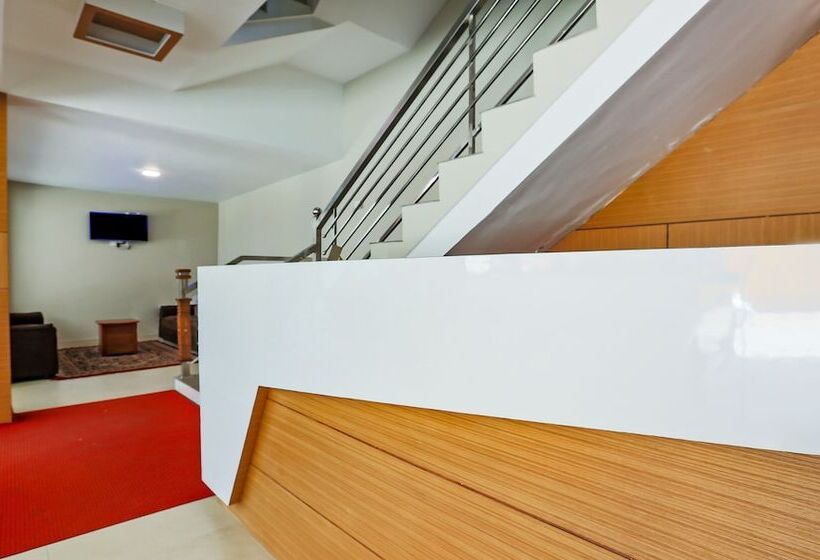 Itsy Hotels Kottaram Residency