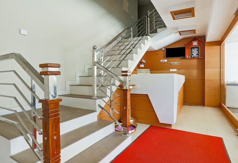 Itsy Hotels Kottaram Residency