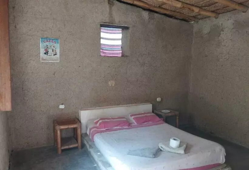 هتل Los Almendros Mancora