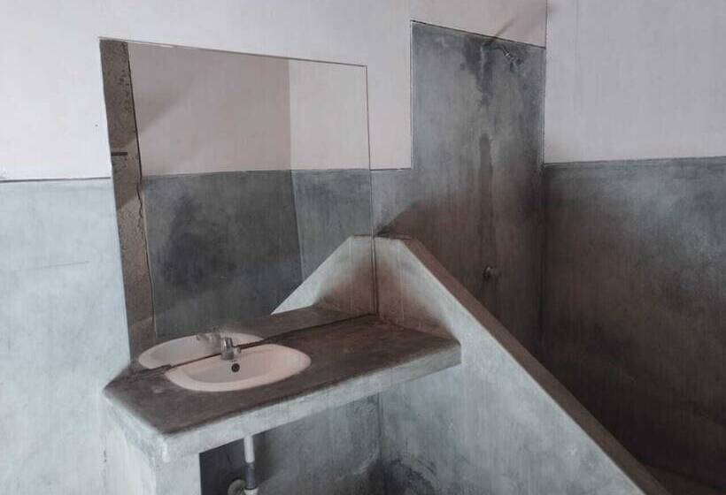 Отель Los Almendros Mancora