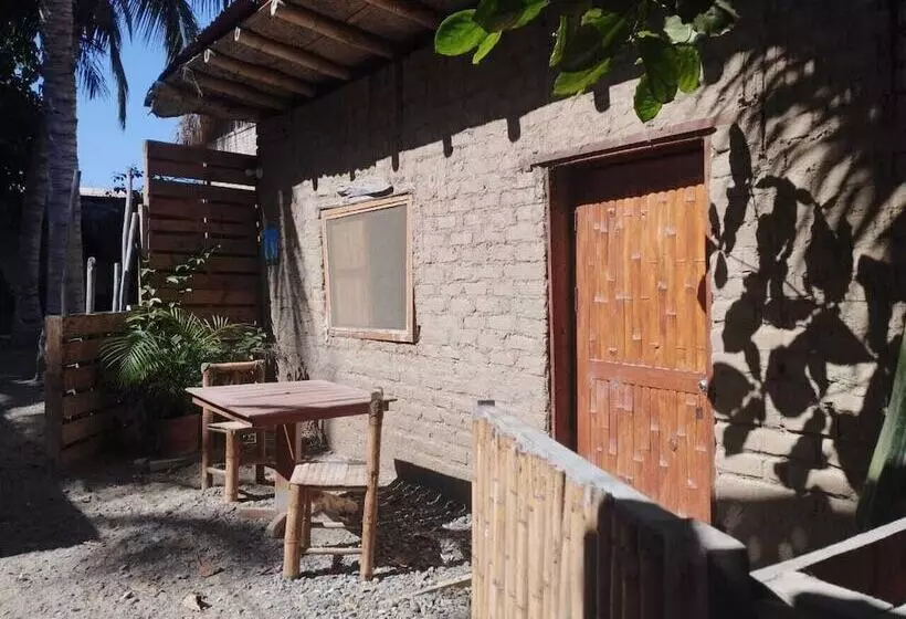 هتل Los Almendros Mancora